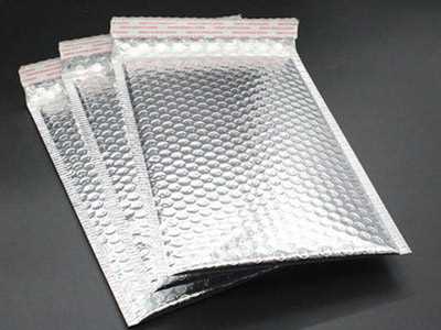 郑州珠光膜牛皮纸气泡袋价格